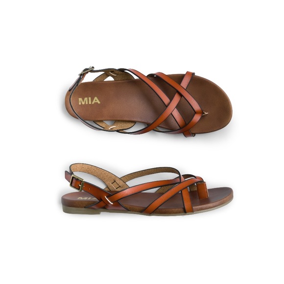 hoka one one tor ultra low engineered garments taupe